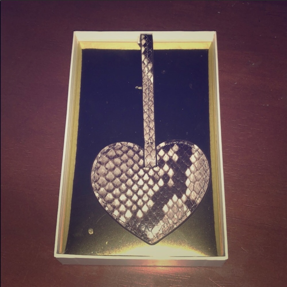 Snake skin Michel Kors Luggage Tag